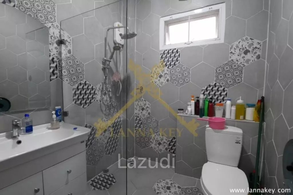 Nice House in City for Sale