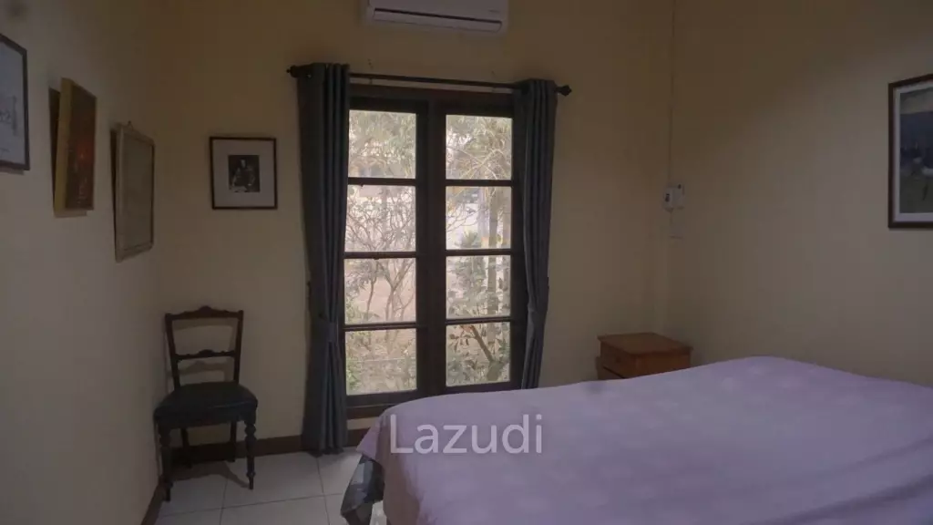 Foreign style house for rent