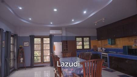 Foreign style house for rent