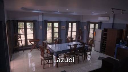 Foreign style house for rent