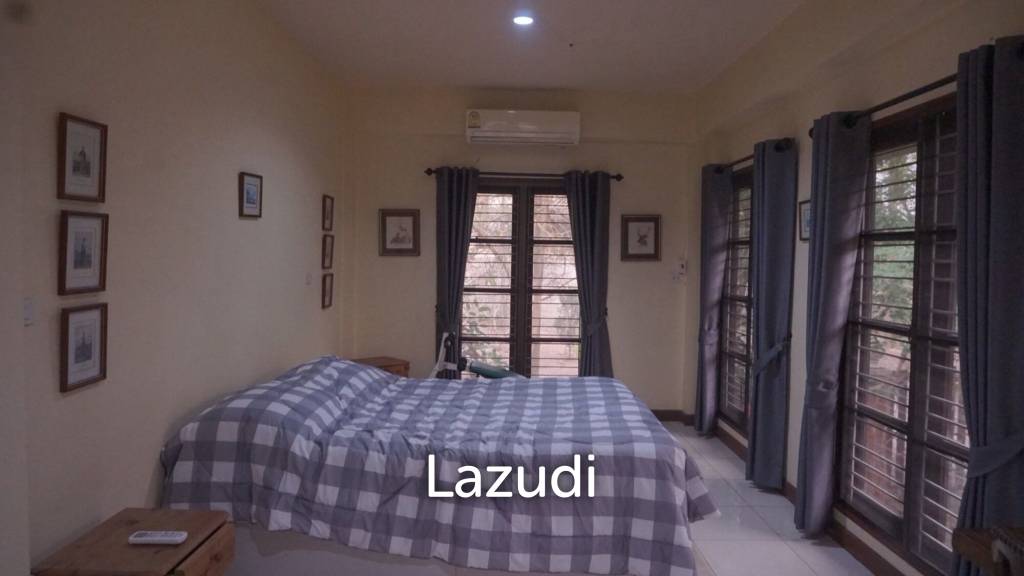 Foreign style house for rent