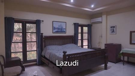 Foreign style house for rent