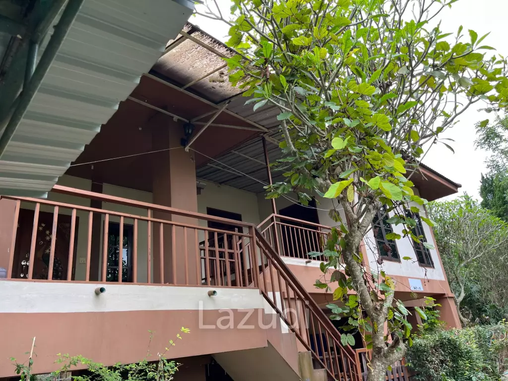 Foreign style house for rent
