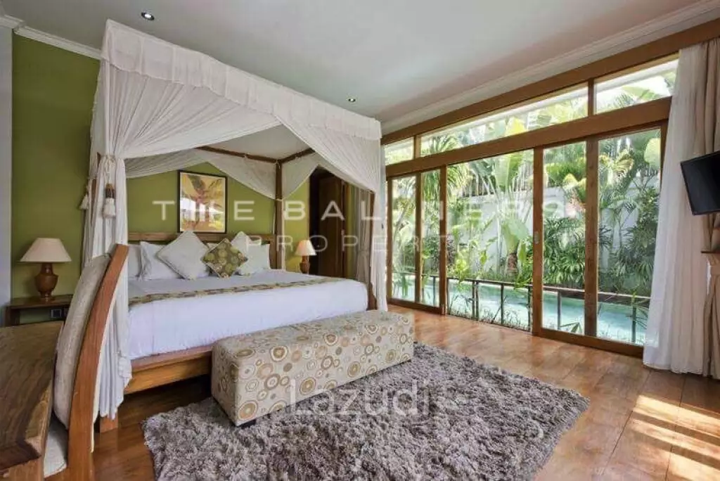 BEAUTIFUL FREEHOLD VILLA IN KEROBOKAN