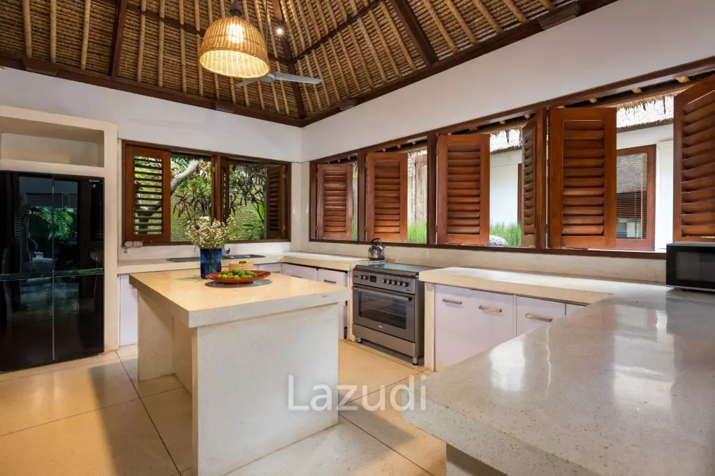 RIVERSIDE OASIS: A SPECTACULAR VILLA RETREAT IN CEPAKA, TABANAN
