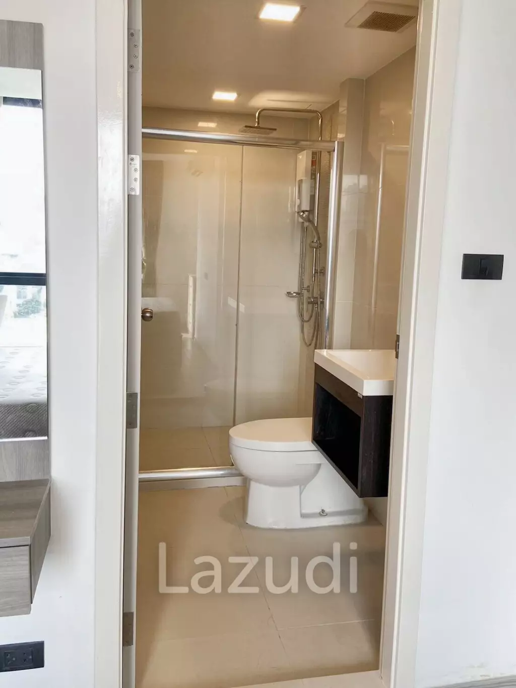 1 Bed 1 Bath 27 SQ.M Na Veera Phahol - Ari