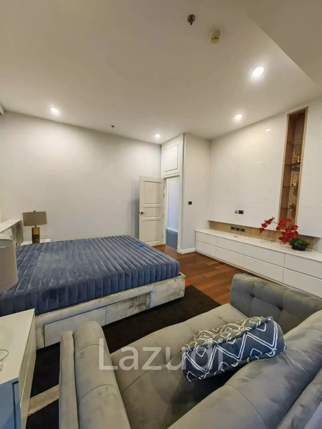 4 Bed 4 Bath 250 SQ.M Supalai Wellington 1
