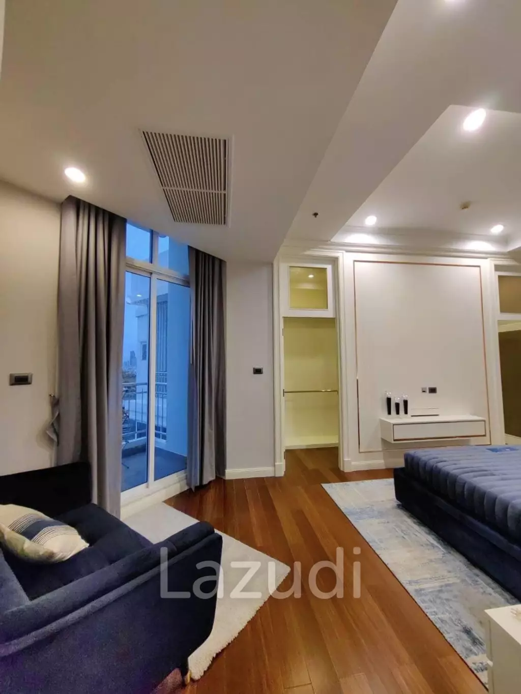 4 Bed 4 Bath 250 SQ.M Supalai Wellington 1