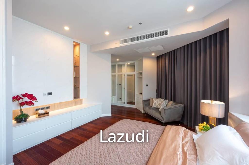 4 Bed 4 Bath 250 SQ.M Supalai Wellington 1