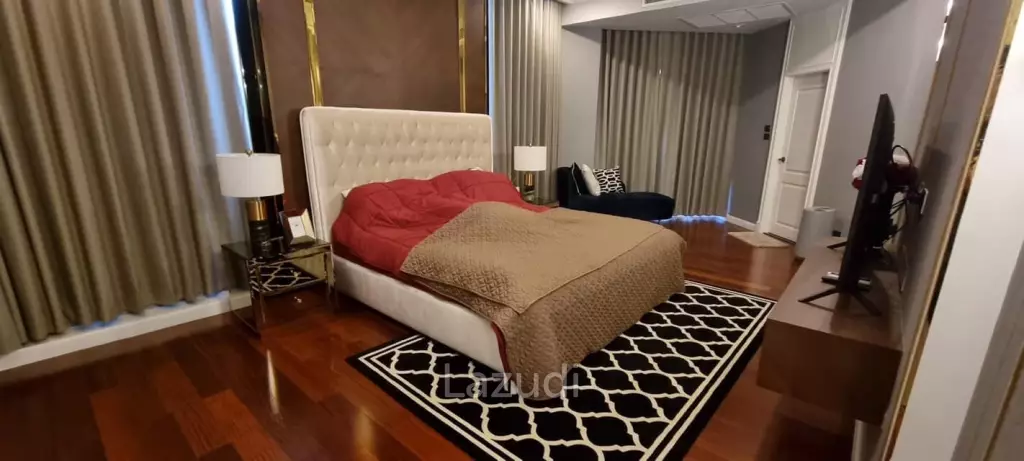 4 Bed 4 Bath 250 SQ.M Supalai Wellington 1