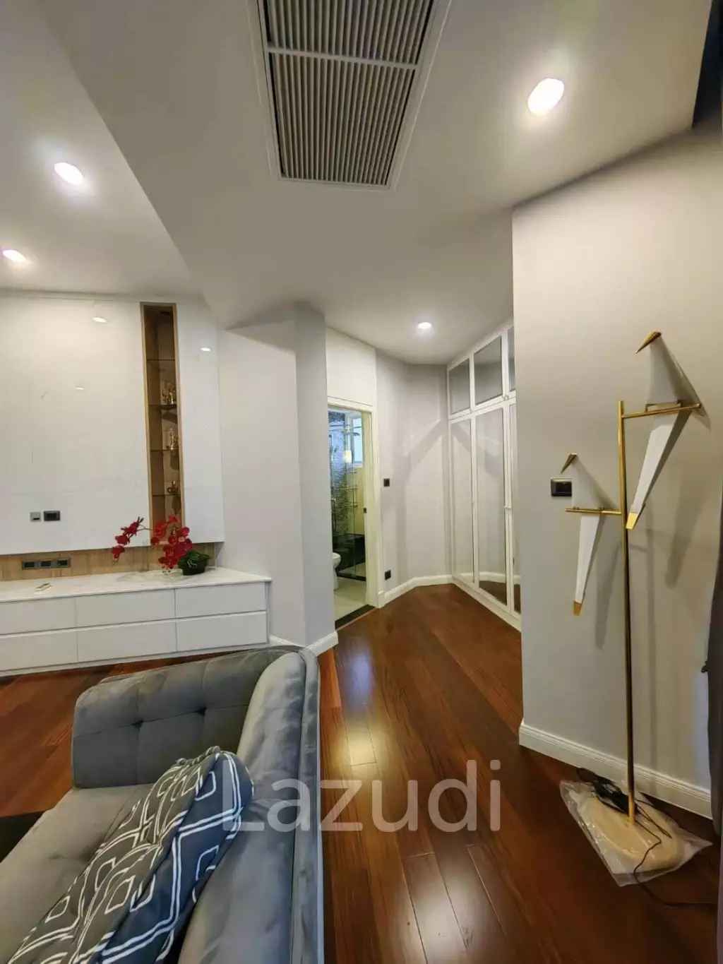 4 Bed 4 Bath 250 SQ.M Supalai Wellington 1