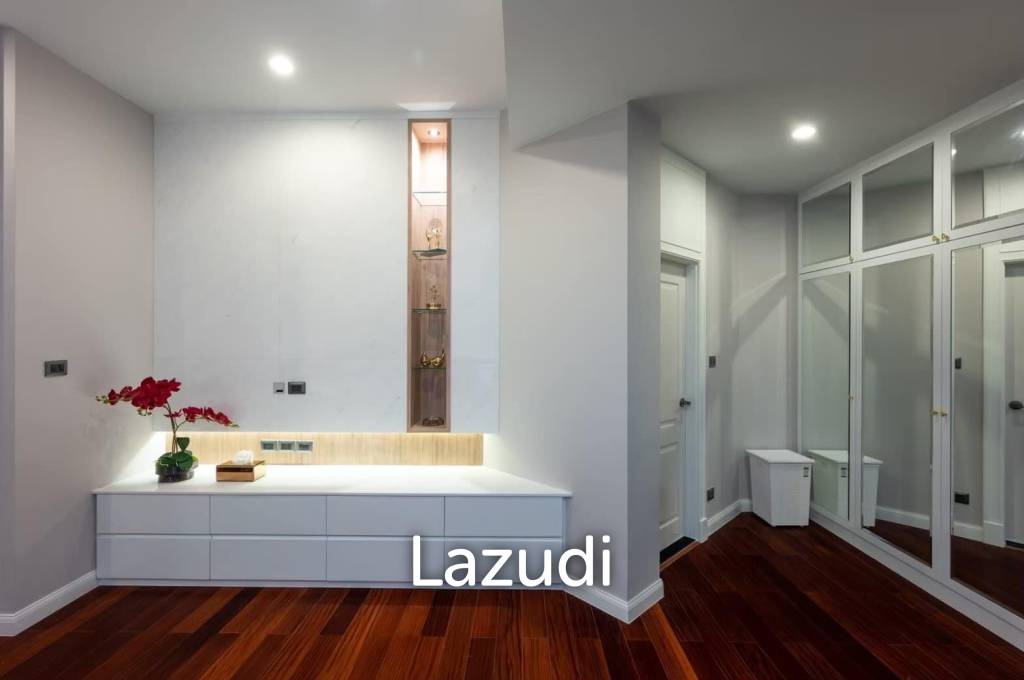 4 Bed 4 Bath 250 SQ.M Supalai Wellington 1