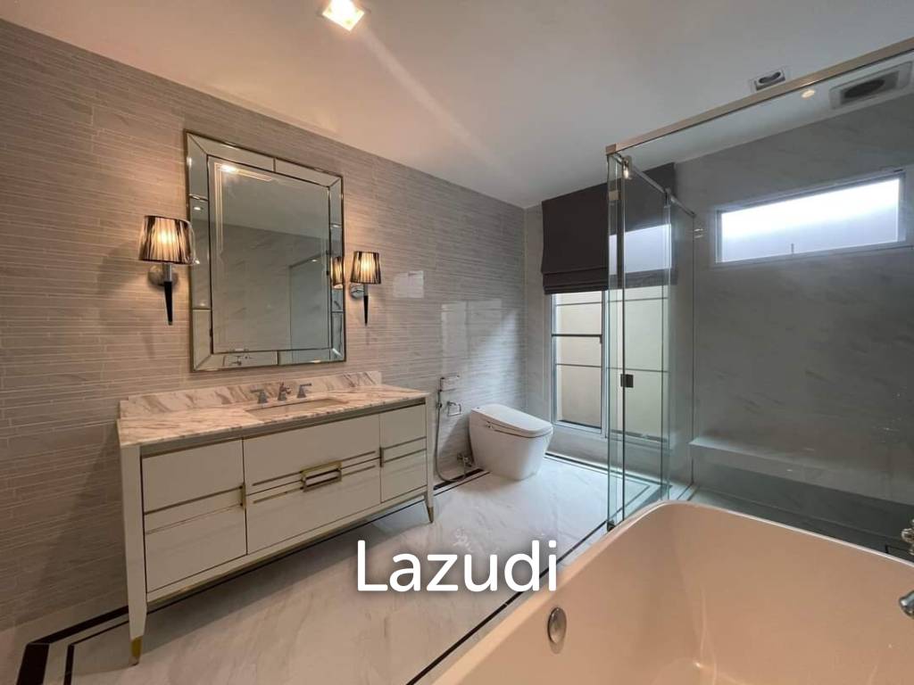 Ultra Luxury Home Office for rent in Ramintra