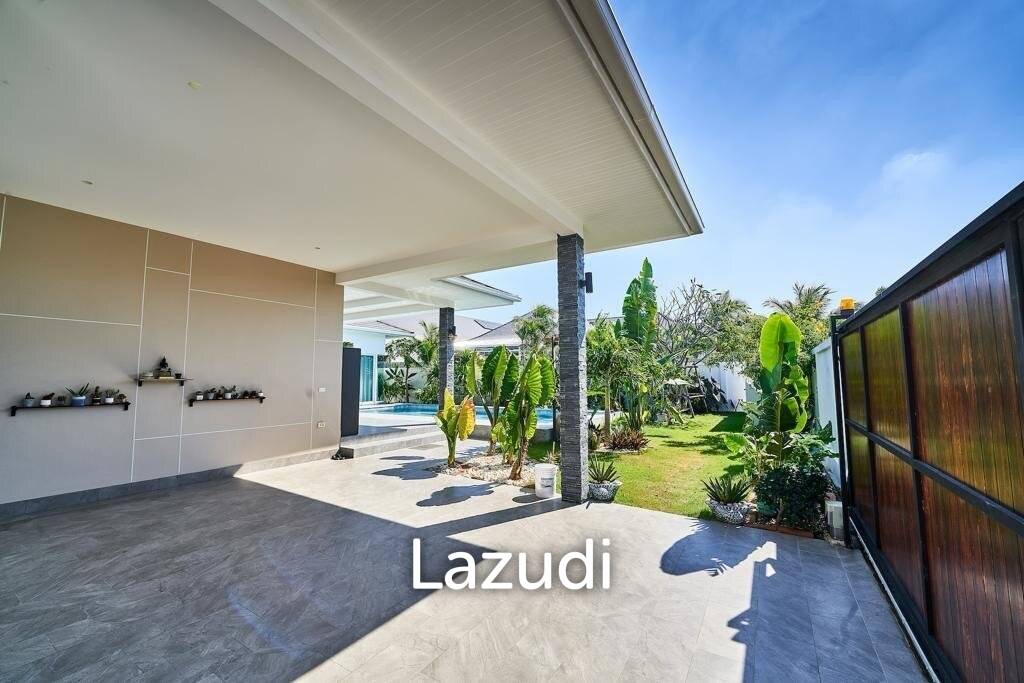 12.5 kW solar system with battery / tiled exterior / Thai outdoor kitchen