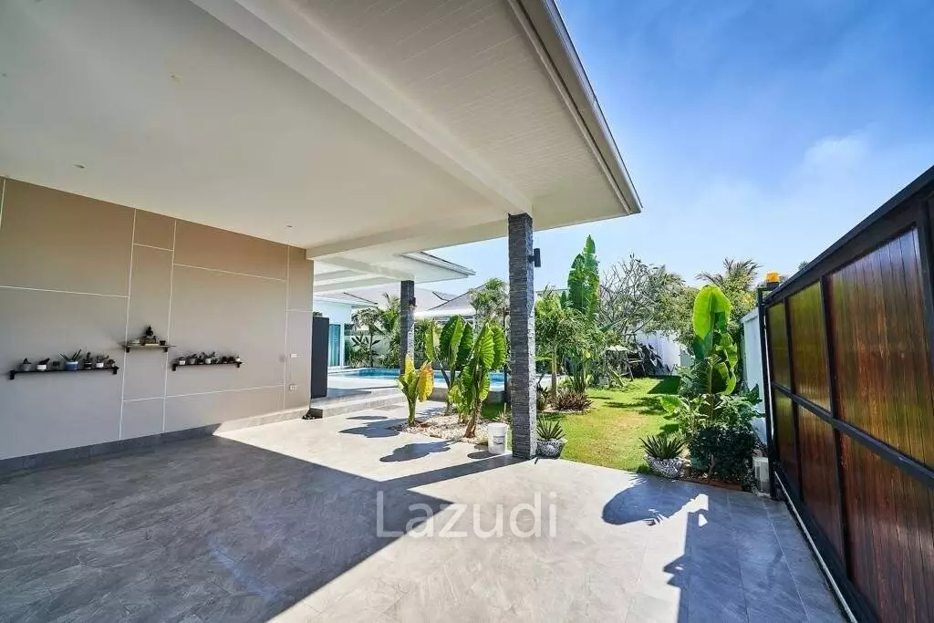 12.5 kW solar system with battery / tiled exterior / Thai outdoor kitchen