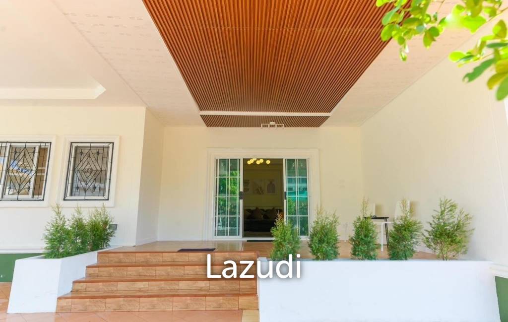 3 Beds 2 Baths 176 SQ.M. Royal Park Hill