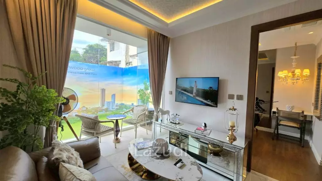 1 Bed 1 Bath 39 SQ.M. The Riviera Malibu and Residence