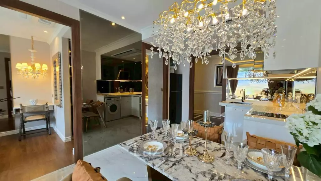 1 Bed 1 Bath 39 SQ.M. The Riviera Malibu and Residence