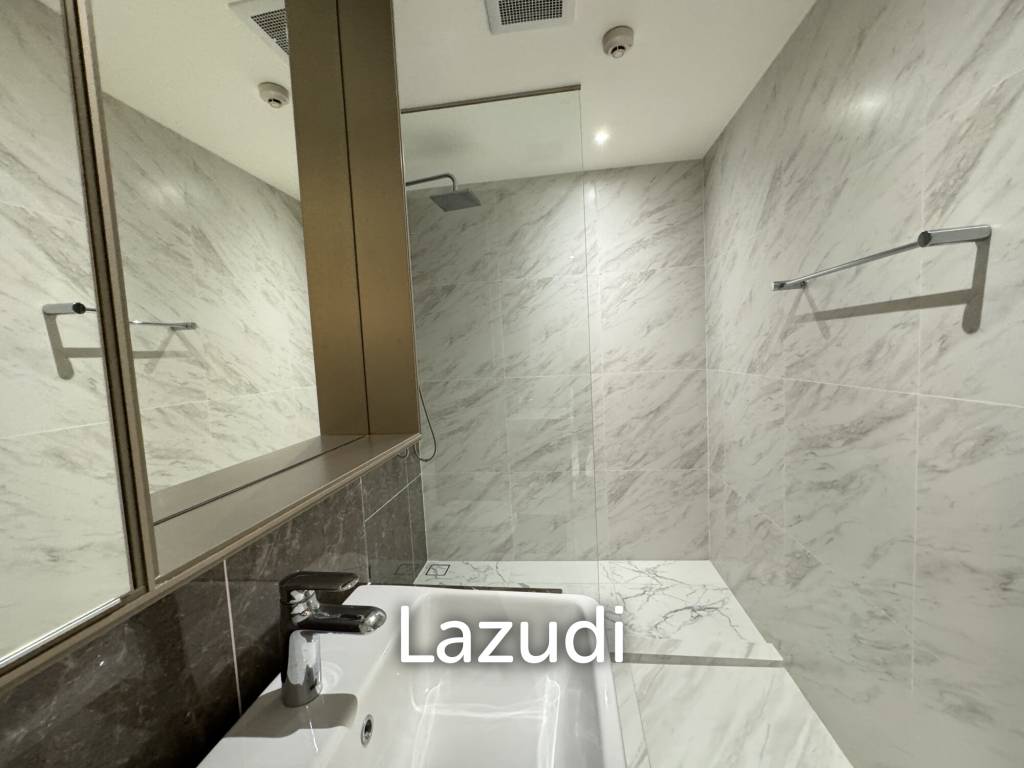 2 Bed 1 Bath 56.96 SQ.M. FYNN Asoke