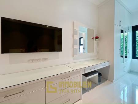 1,305 m² 4 Chambre 4 Salle de bain Villa Pour Vente