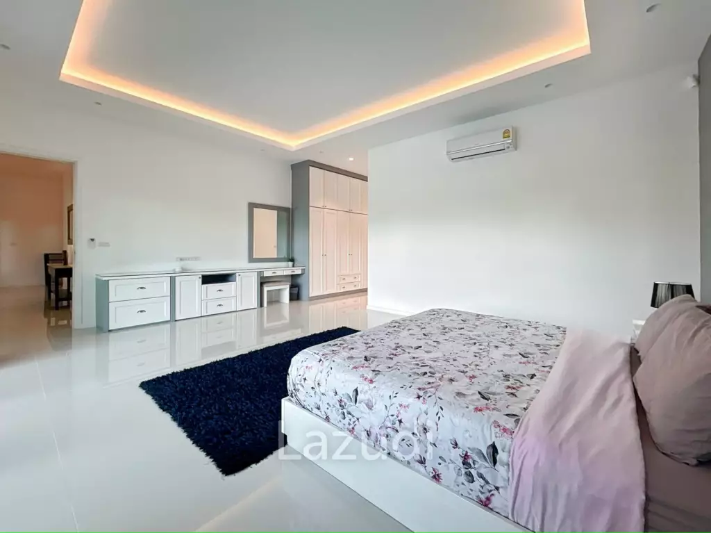 The Clouds: Stunning 4 Bedroom Pool Villa: Home Gym