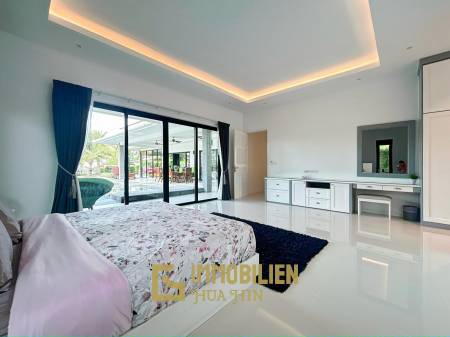 1,305 m² 4 Chambre 4 Salle de bain Villa Pour Vente