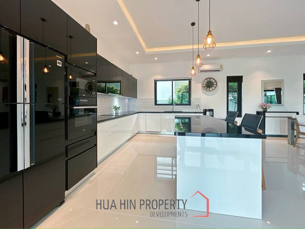 The Clouds: Stunning 4 Bedroom Pool Villa: Home Gym