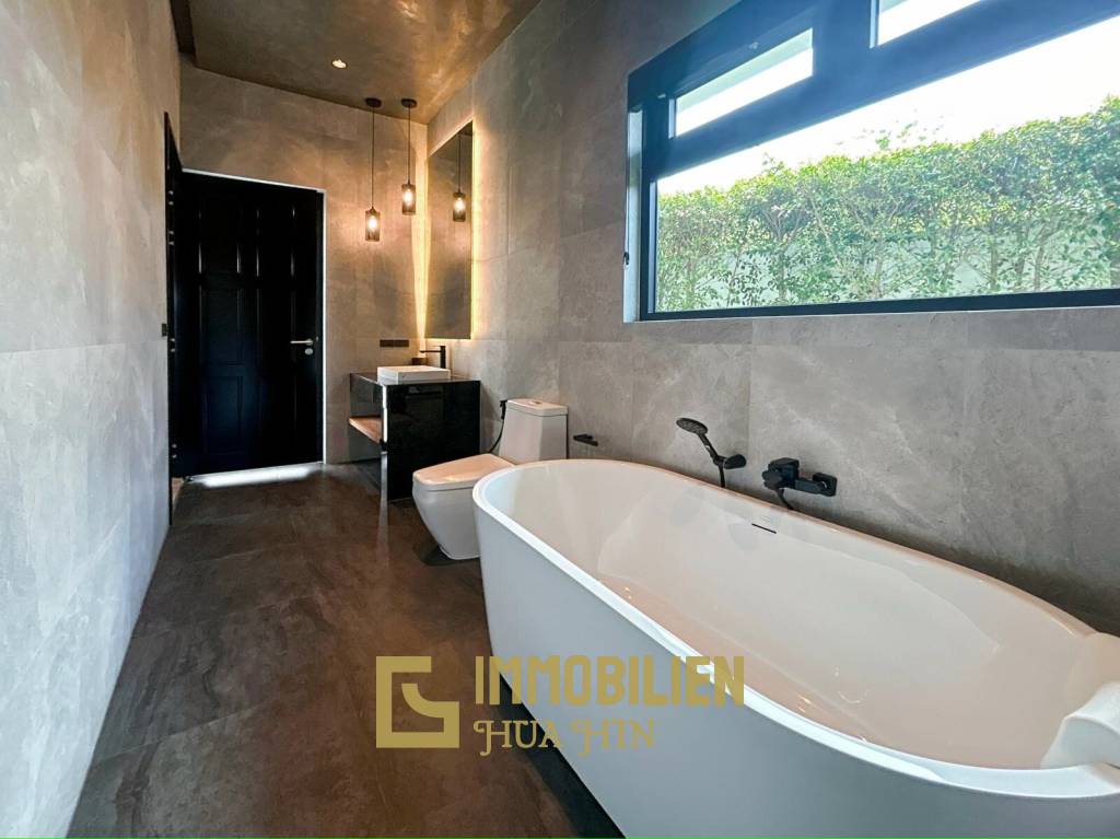 1,305 m² 4 Chambre 4 Salle de bain Villa Pour Vente