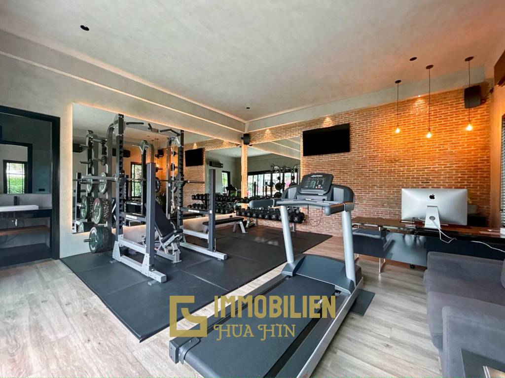 The Clouds: Stunning 4 Bedroom Pool Villa: Home Gym