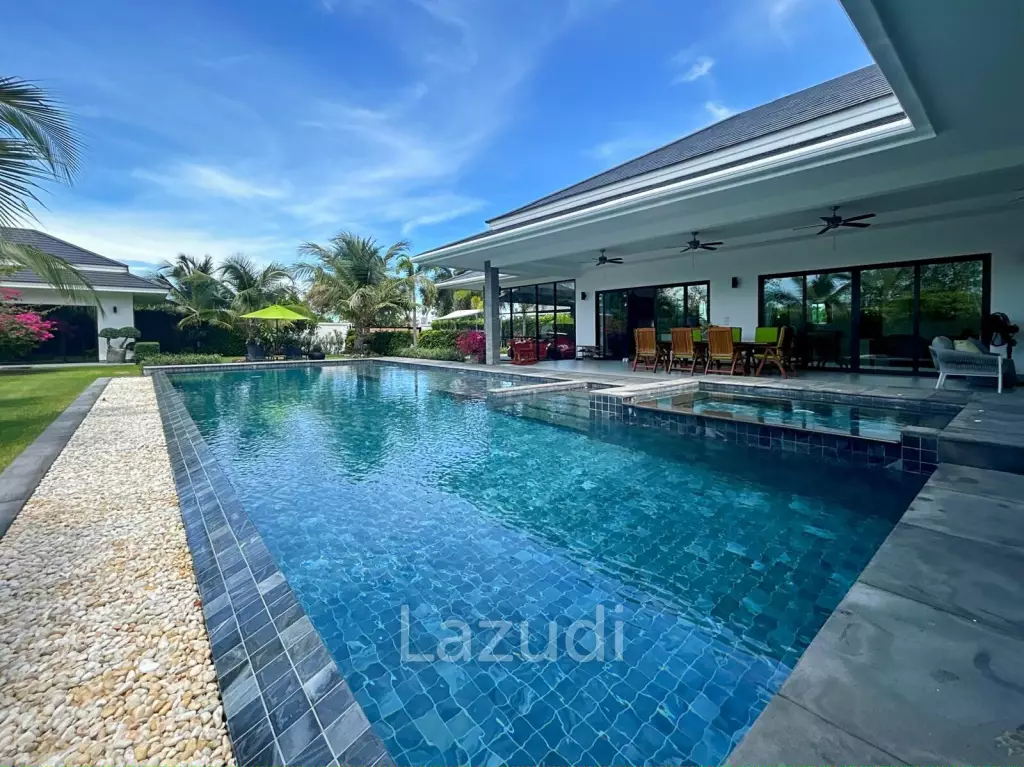 The Clouds: Stunning 4 Bedroom Pool Villa: Home Gym