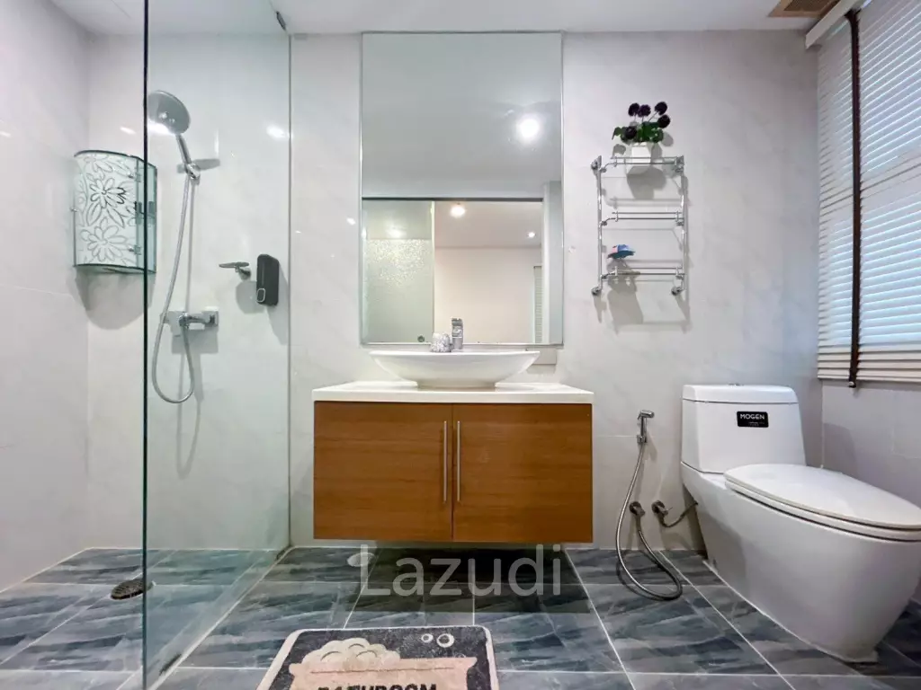 My Resort : 2 Bedroom Condo With Pool And Mountain Views