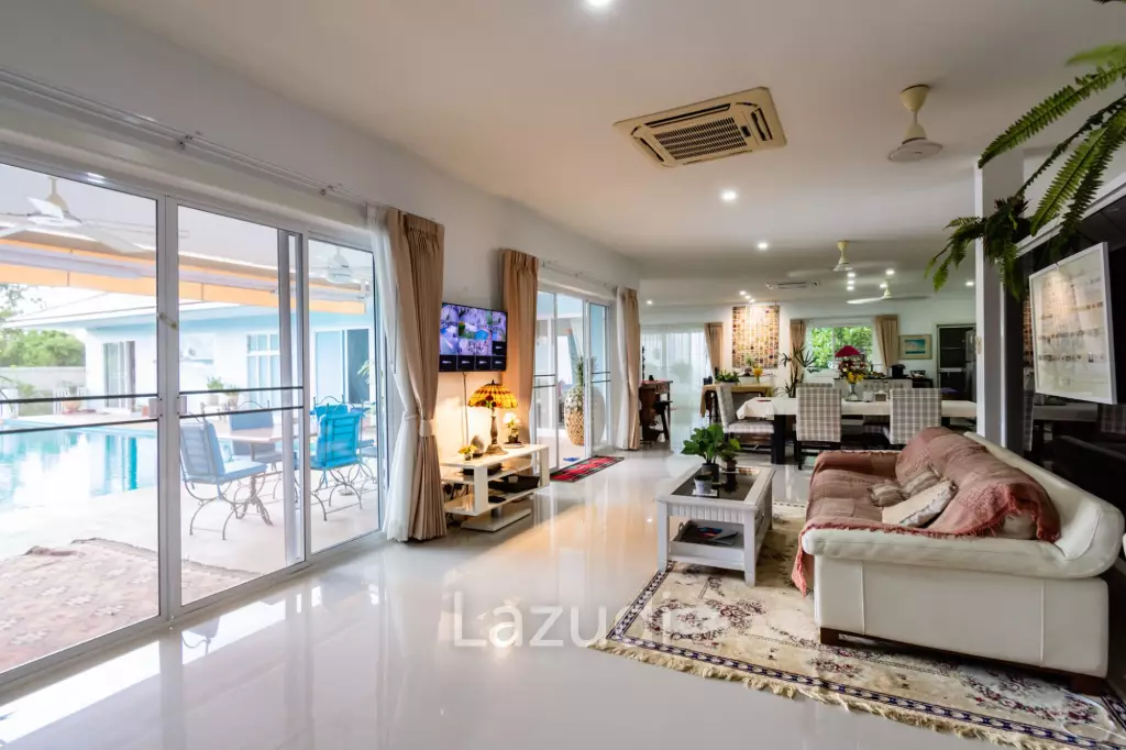 BO FAI : Luxury renovated 4 bed pool Villa
