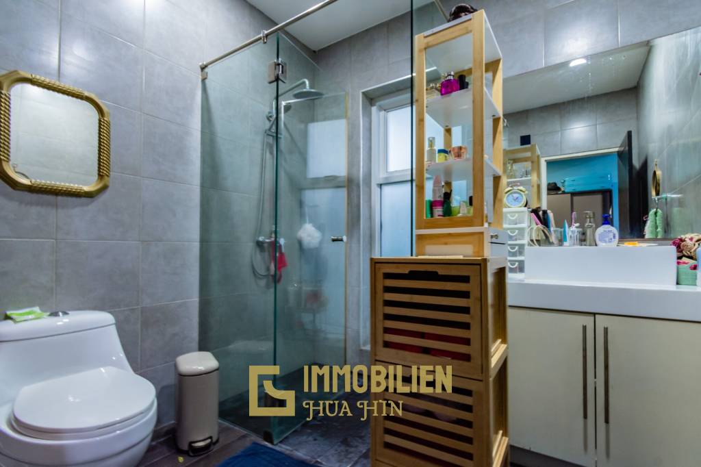 1,450 metro cuadrado 4 ` 5 Baño Villa de Venta