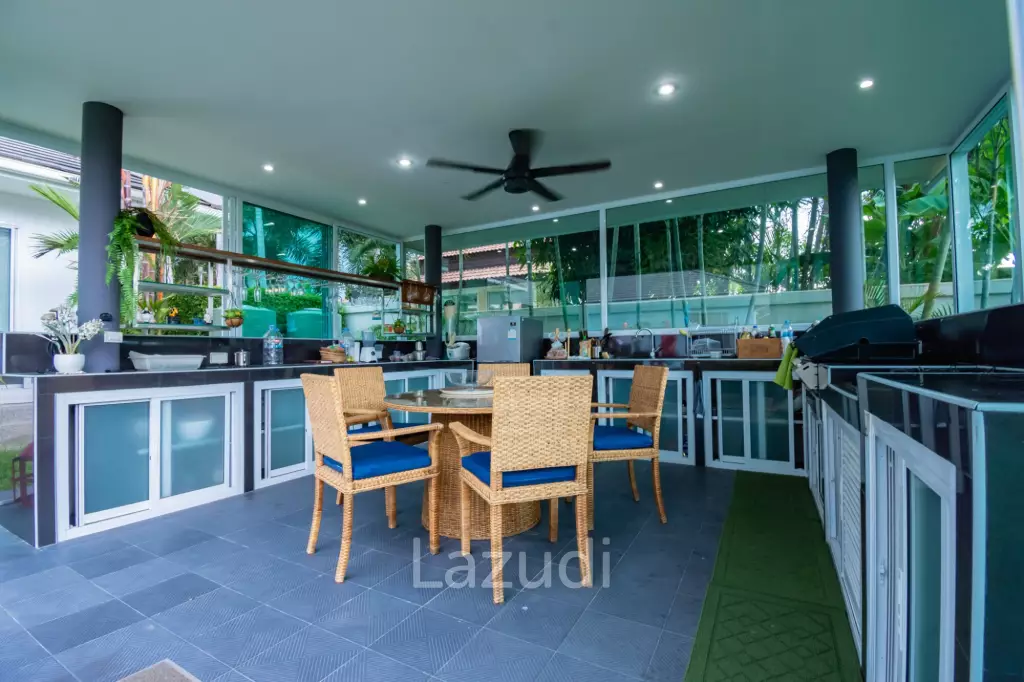 BO FAI : Luxury renovated 4 bed pool Villa