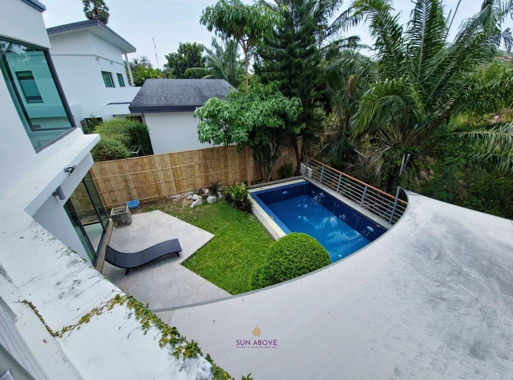 2 Bedroom Private Pool Villa in Naiharn / Yanui