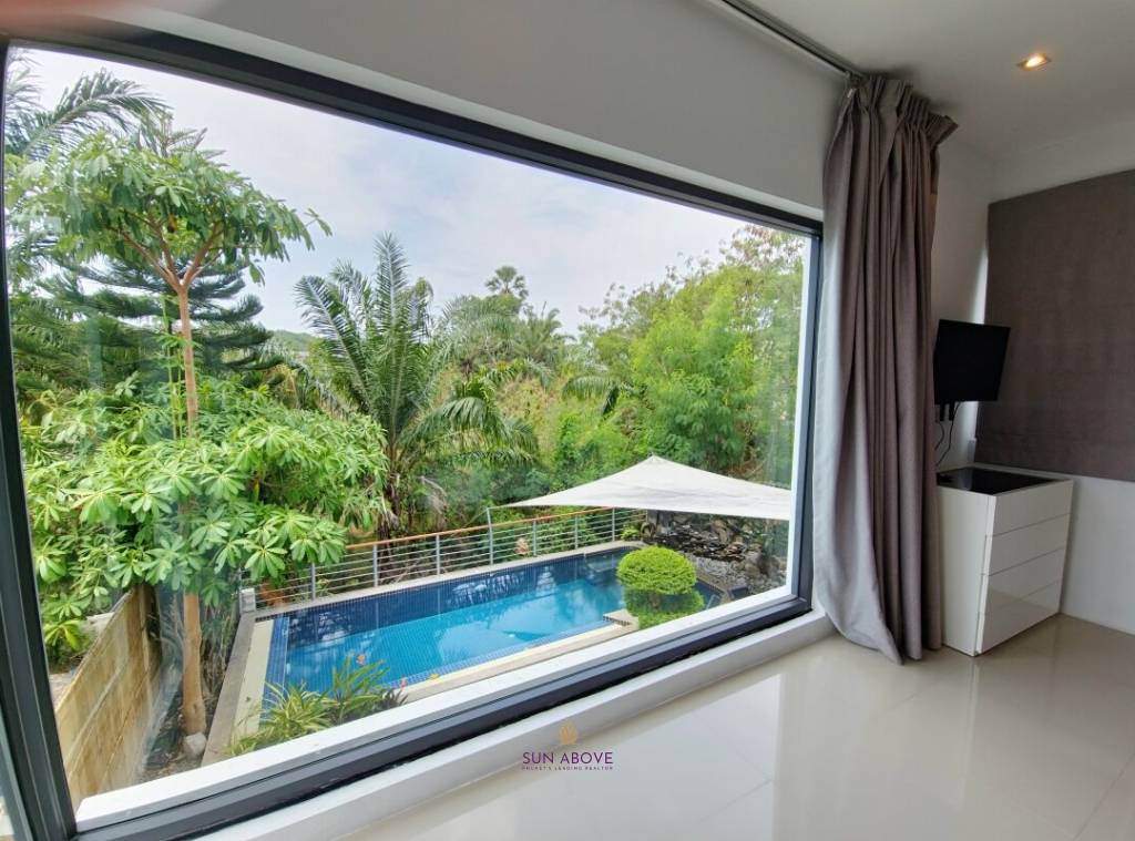 2 Bedroom Private Pool Villa in Naiharn / Yanui