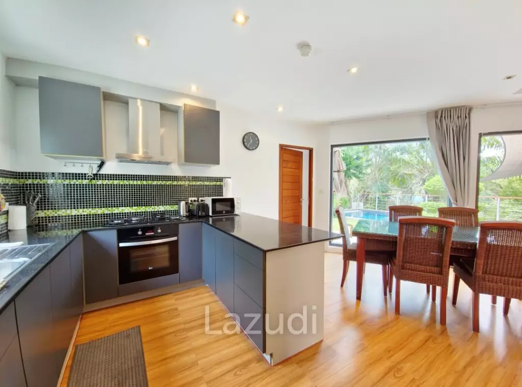 2 Bedroom Private Pool Villa in Naiharn / Yanui