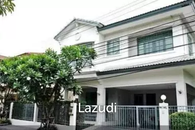 Luxury Home Office for rent in Srinakarin