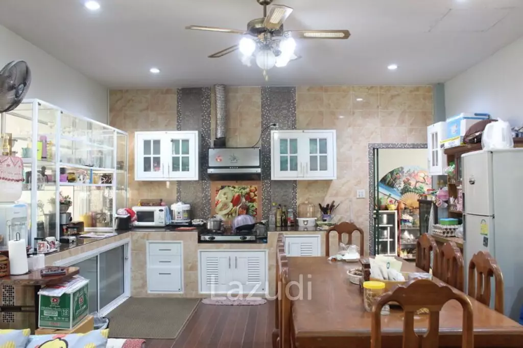 Riverside House in Chiang Rai for SALE