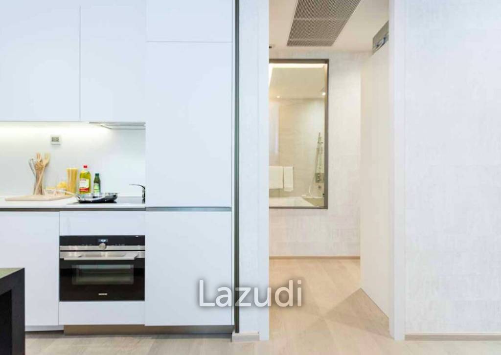 2 Bed 2 Bath 80.14 SQ.M. The Strand Thonglor