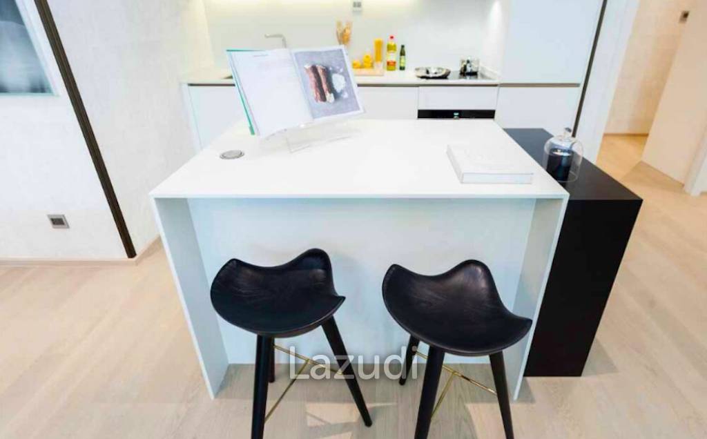 2 Bed 2 Bath 80.14 SQ.M. The Strand Thonglor