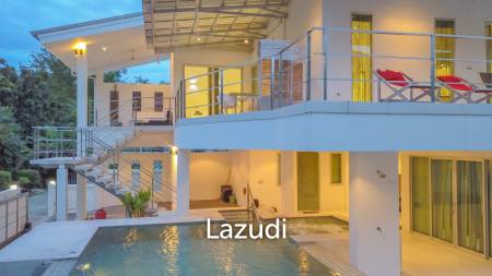 Modern 4 Bedroom Pool Villa Close to Town