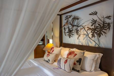 4-Bedroom Villa For Rent At Sai Taan Villa