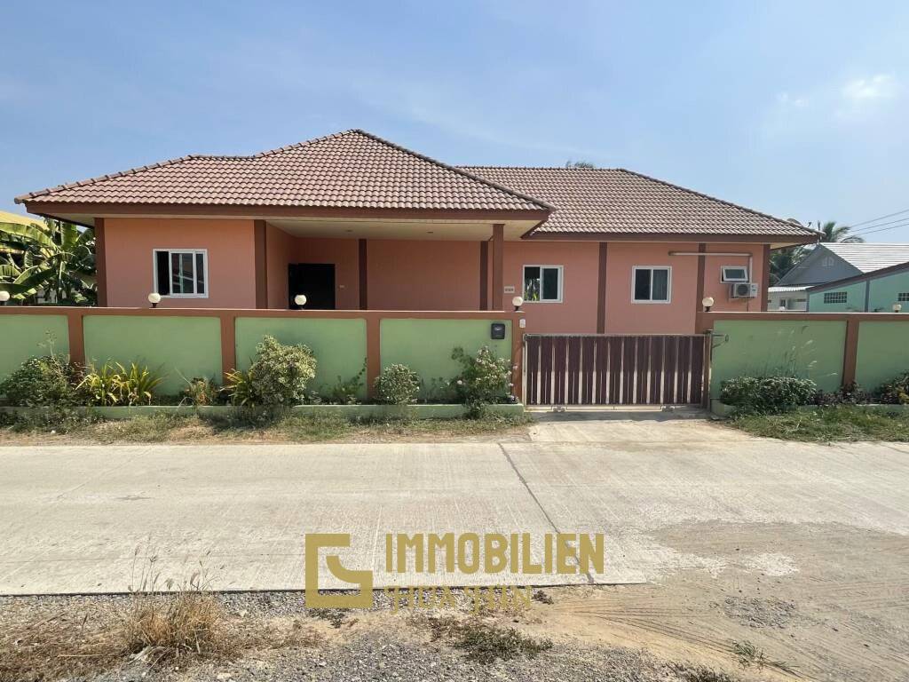 Kui Buri: Solid House with 3 Bedroom and 3 Bathrooms