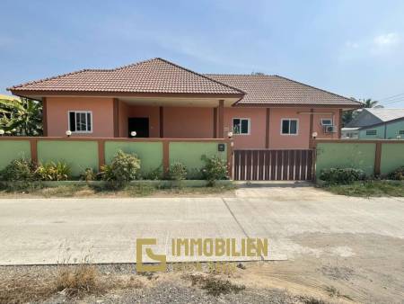 Kui Buri: Solid House with 3 Bedroom and 3 Bathrooms