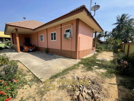 Kui Buri: Solid House with 3 Bedroom and 3 Bathrooms