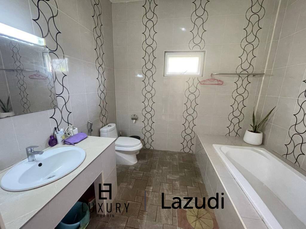 Kui Buri: Solid House with 3 Bedroom and 3 Bathrooms