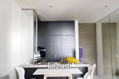 1 bedroom 1 bathroom 49 SQ.M Saladaeng One