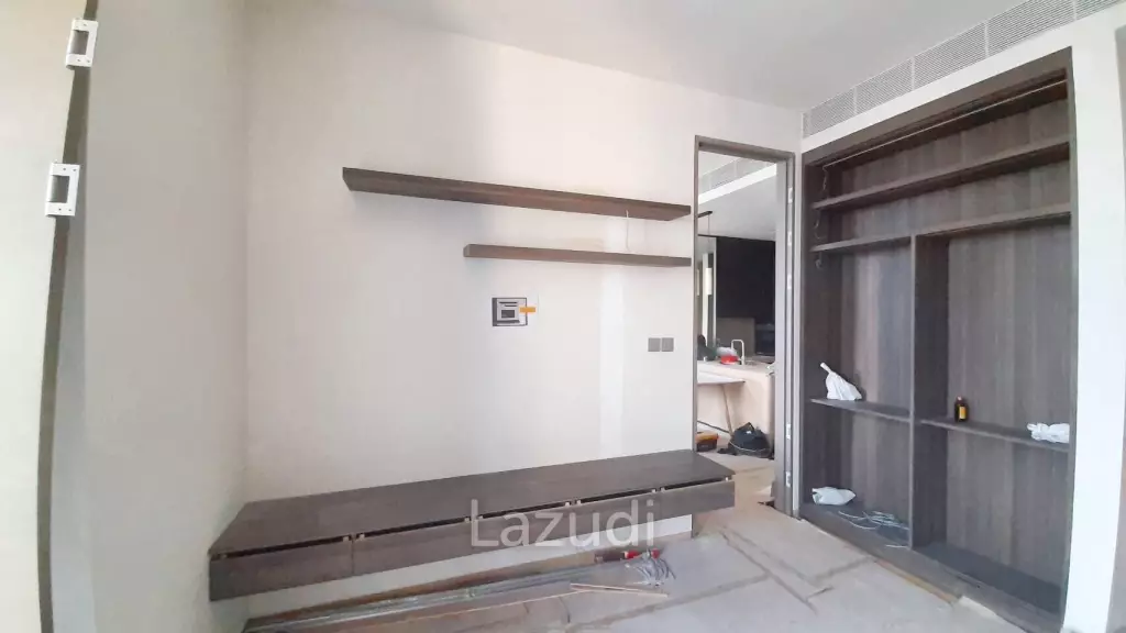 1 bedroom 1 bathroom 49 SQ.M Saladaeng One
