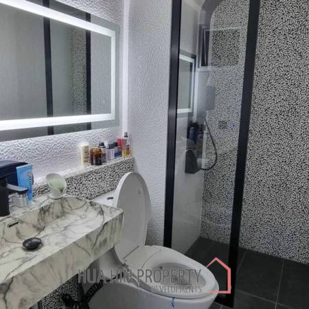 Baan Peang Ploen: Studio Condo on 6th Floor with Sea View